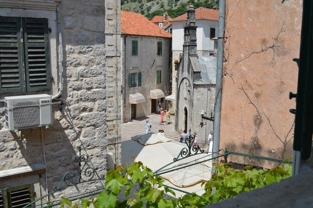 Apartments Leo Kotor Oda fotoğraf